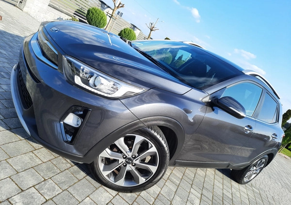 Kia Stonic cena 59800 przebieg: 93000, rok produkcji 2019 z Trzemeszno małe 497